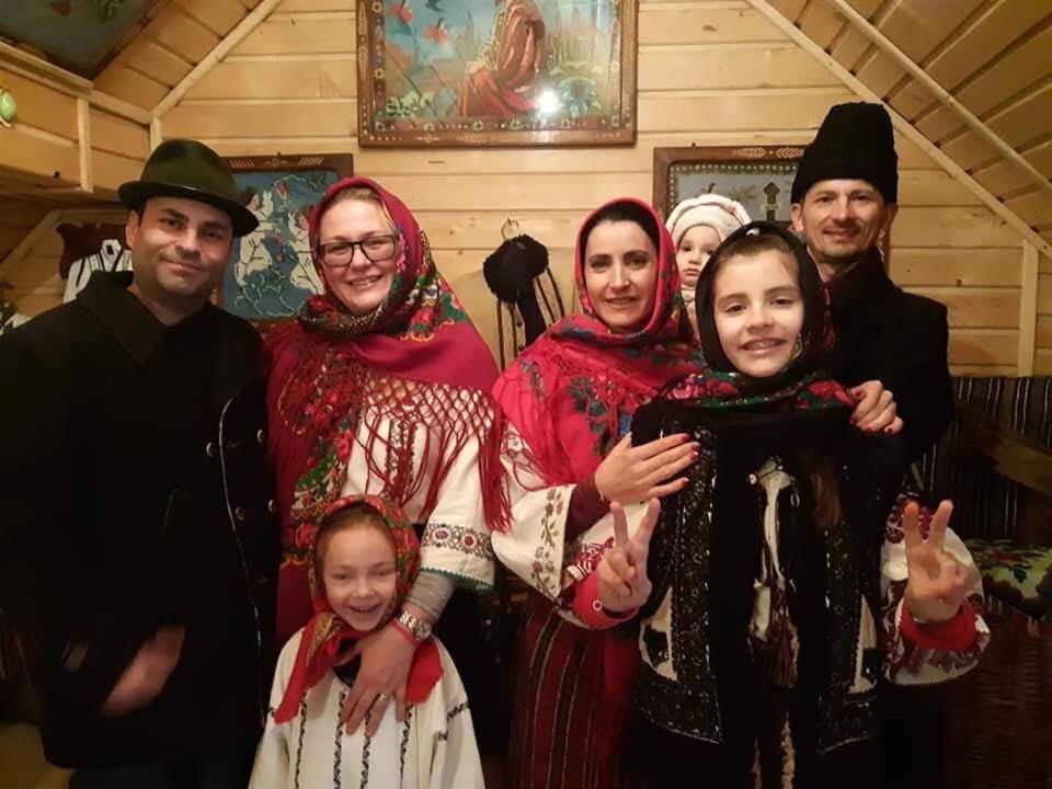 Pensiunea Agroturistica Casa Colinita Vatra Moldoviţei Εξωτερικό φωτογραφία